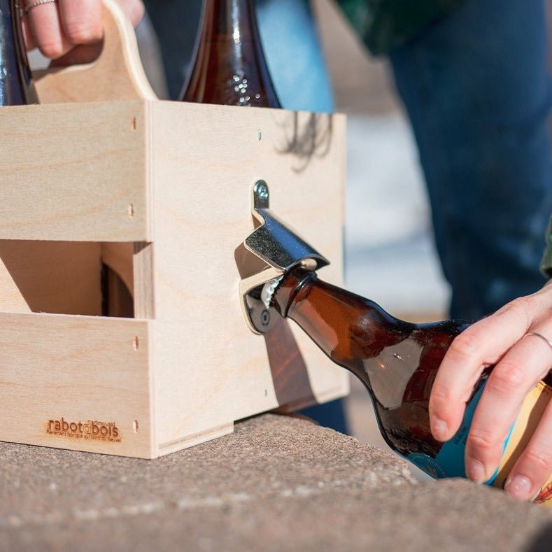 
                  
                    Caisse en bois pour bouteilles de bières
                  
                